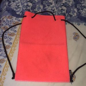 Triangl velvet neoprene bag